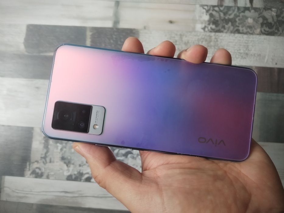 Vivo V21/128g телефон