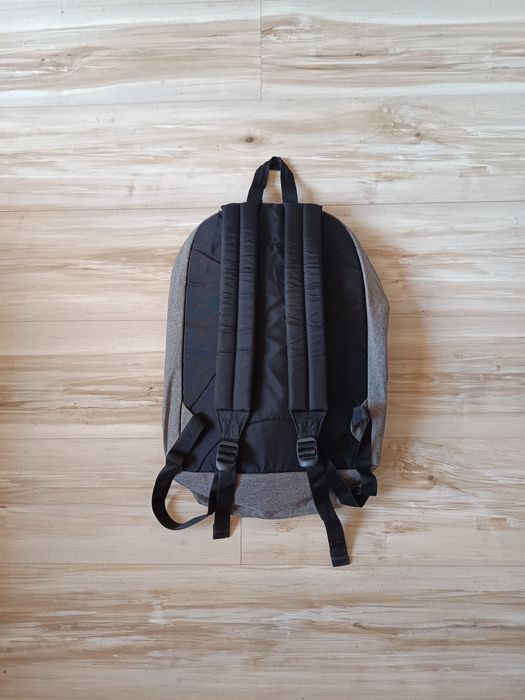 Оригинална раница Eastpak