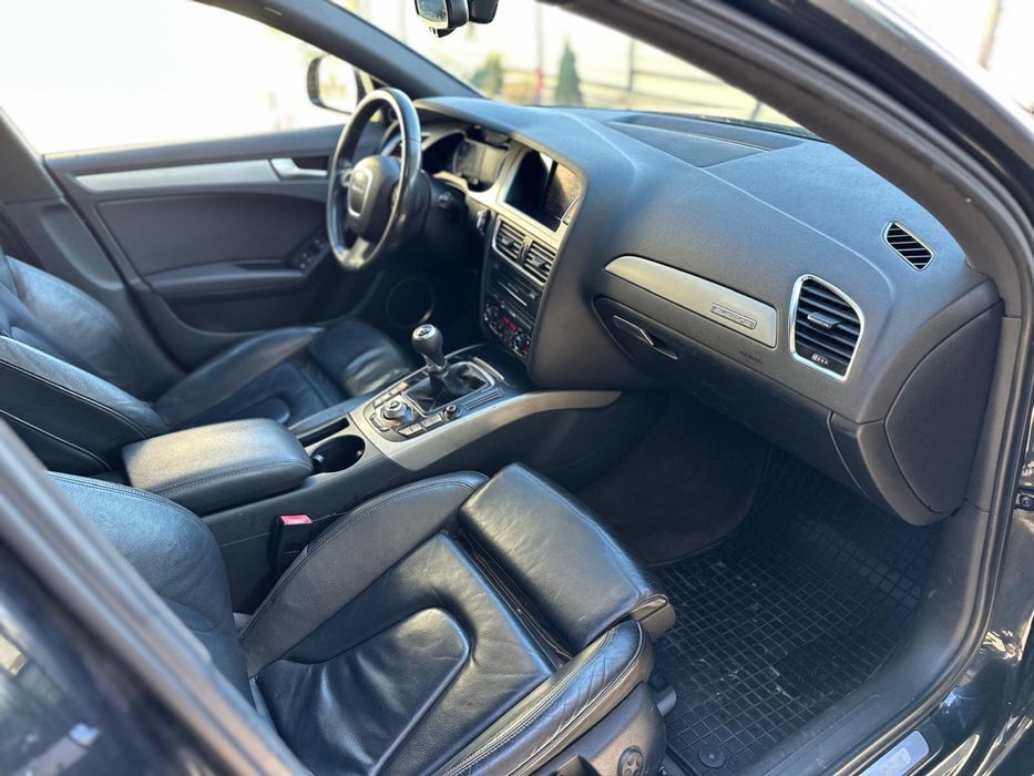 Audi A4 B8 2.0 Tdi Allroad / BiXenon /Led / Quattro