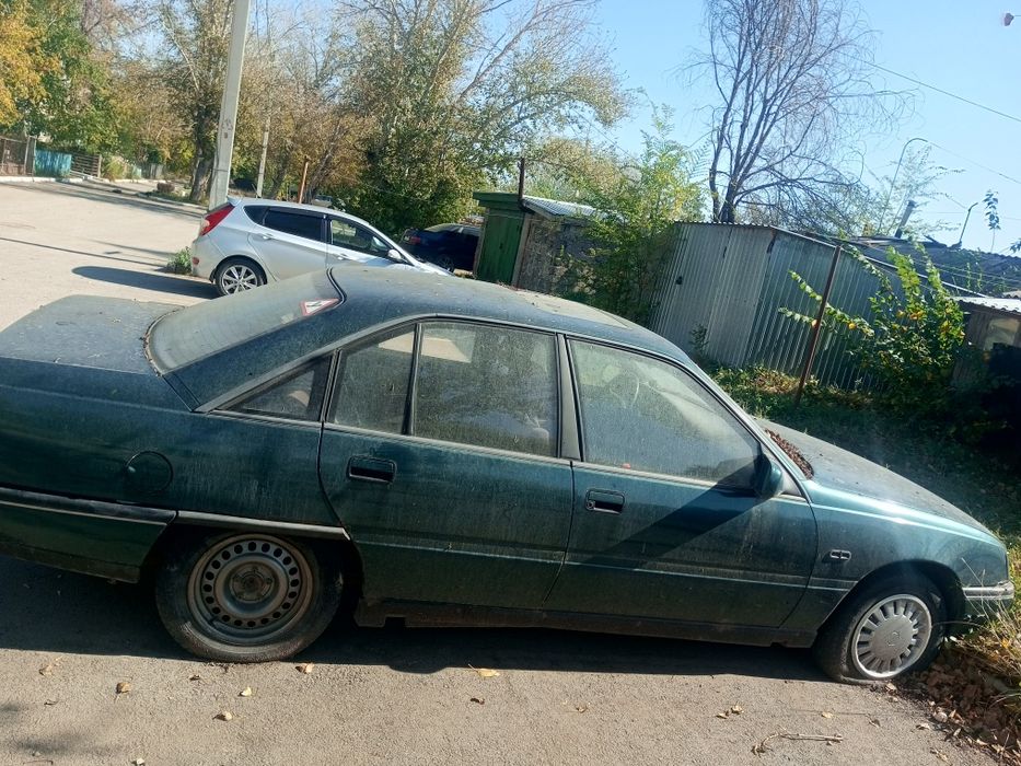 Продам автомобиль(требует вложений
