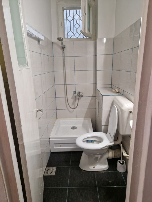 Garsonieră de închiriat
