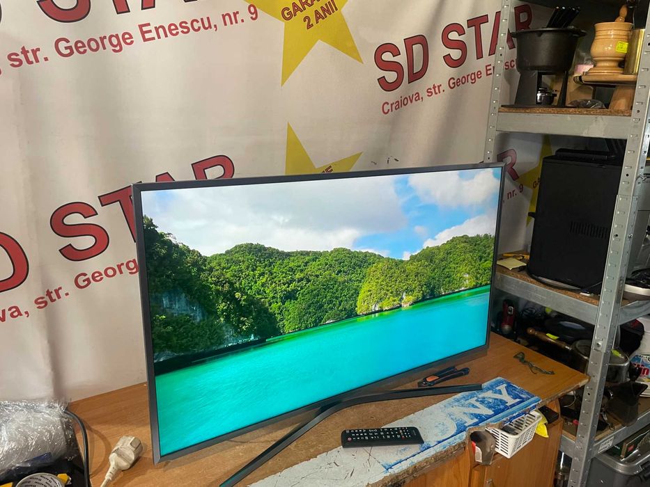 Televizor Smart 4K UHD Samsung UE40MU6475/102 cm Netflix Gratuit  Garantie 2 ani