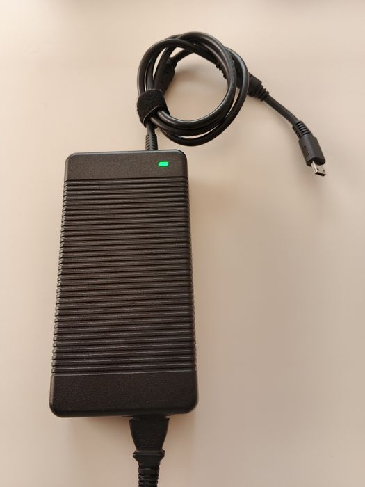 Зарядно за всеки лаптоп MSI!