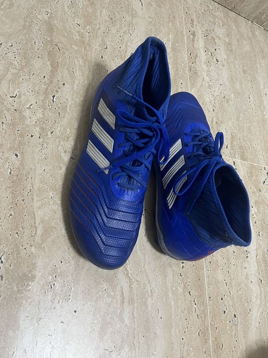 Crampoane Adidas