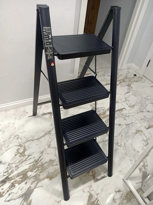 Продам стремянку