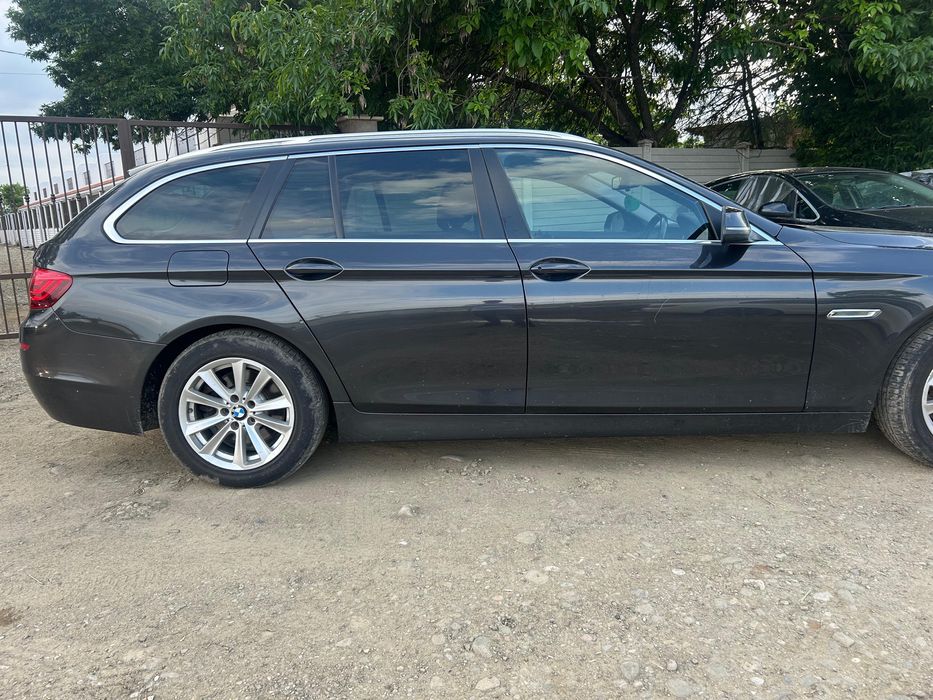 Ușă dreapta față BMW F10/F11  Facelift 2015