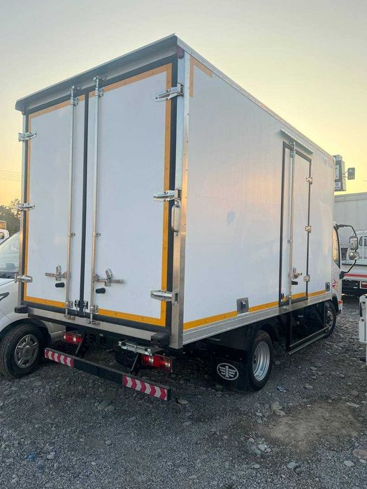 Продаётся новый FAW TIGER VR1041 Рефрижератор (без пробег)