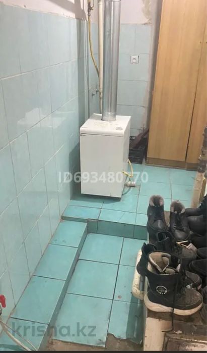 Продам дом из 6 комнат