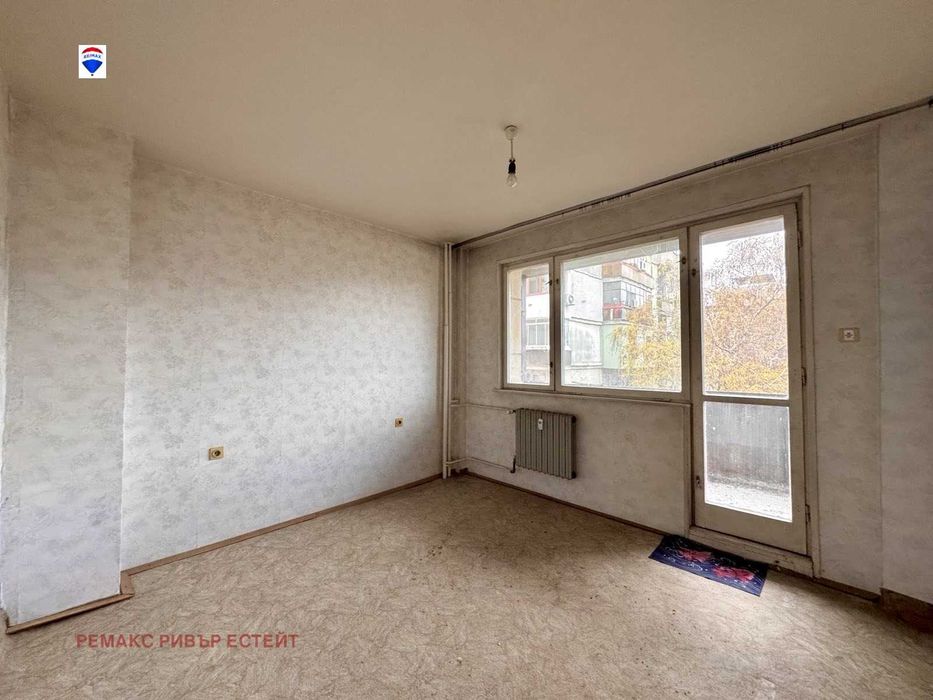 Продава се Тристаен апартамент в Русе, Възраждане - 78 кв.м за 1345 €/кв.м - Снимка #3