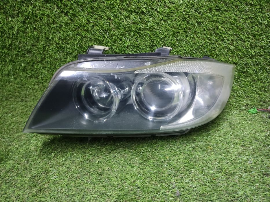 Фары BMW 3 series E90