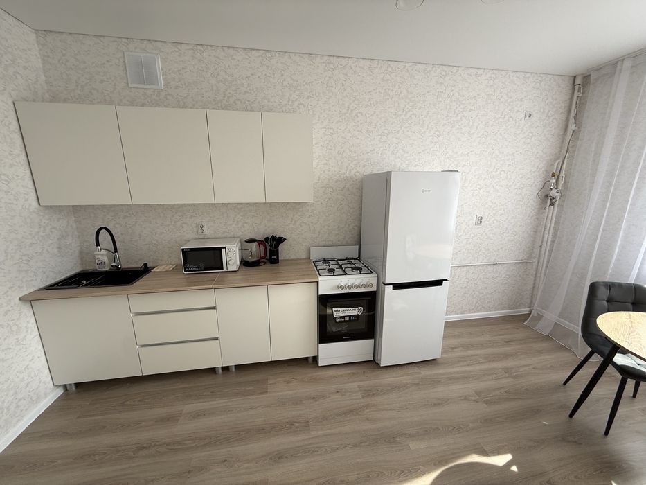 Продам квартиру мкр. Береке 2 дом 43