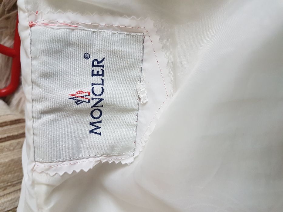 Безрукавка женская