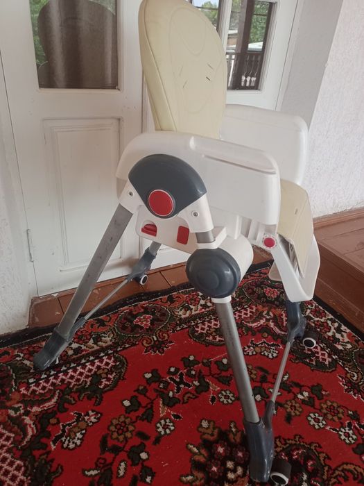 Detskiy ovqatlanadigan stol