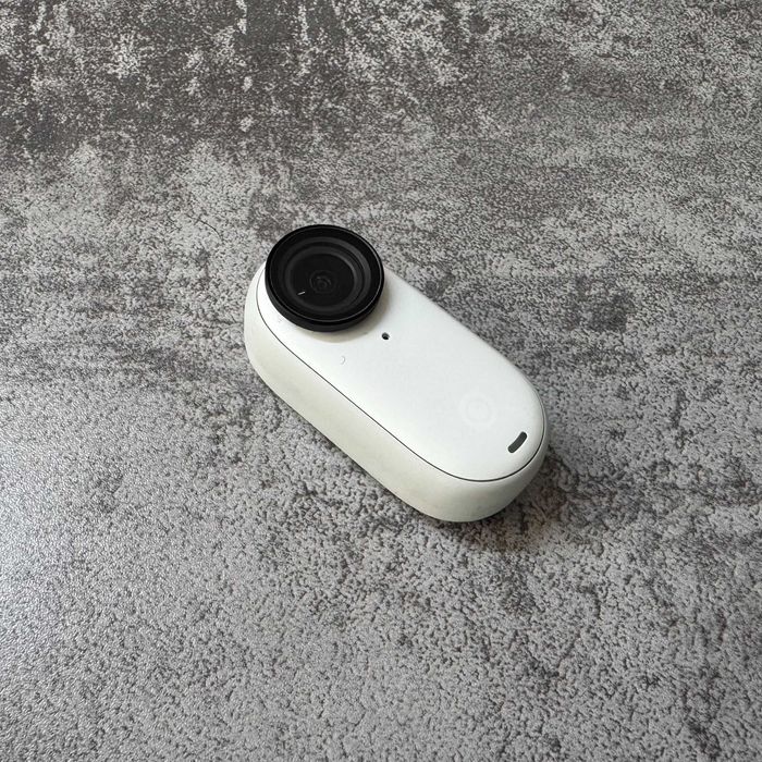 Insta360 go3 sotiladi full komplekt