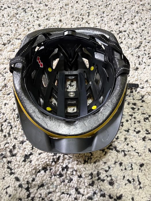 Cască de bicicleta uvex city i-vo MIPS