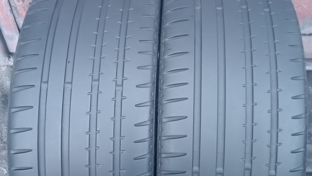 255/35/18 Continental