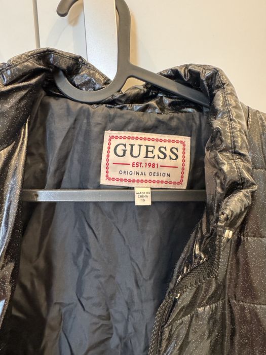 Зимно яке guess