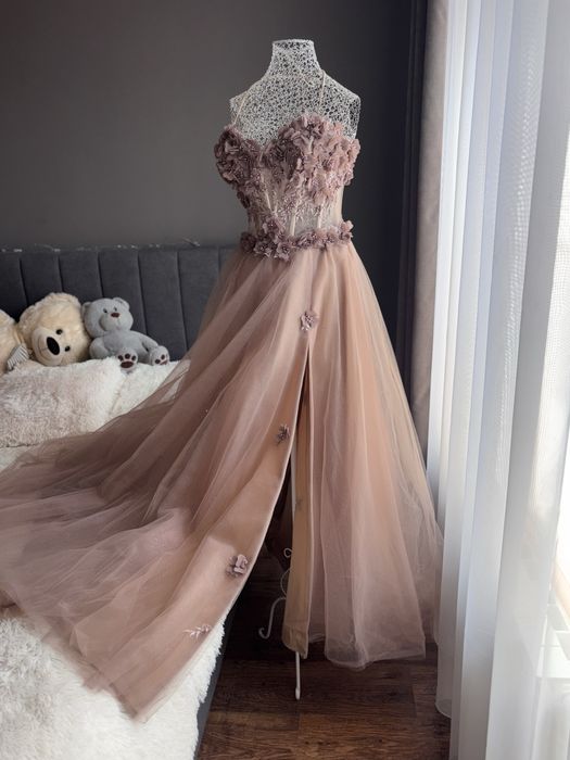 Бална / официална рокля на полска дизайнерка