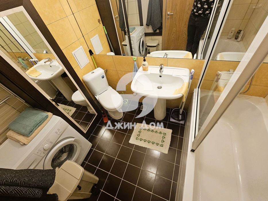 Продава се Двустаен апартамент в к.к. Слънчев бряг - 62 кв.м за 1096 €/кв.м - Снимка #7