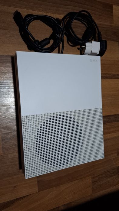 Microsoft Xbox One S