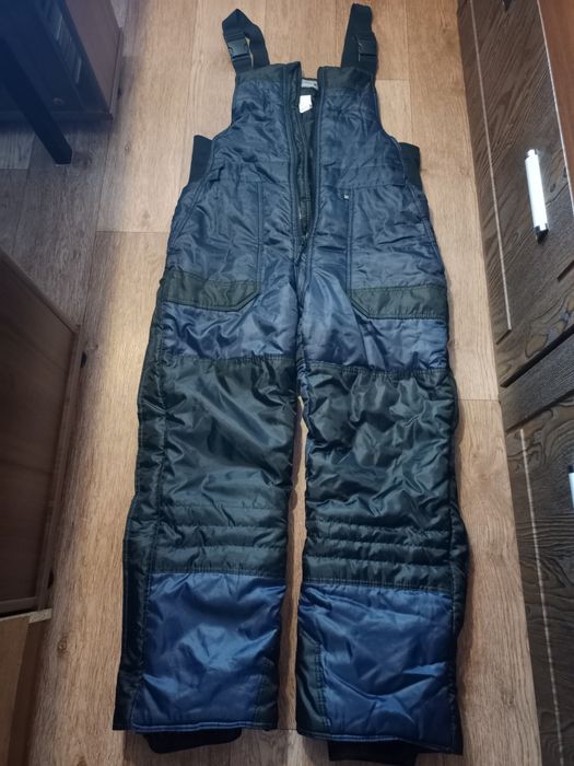 Штаны комбинезон зимние.