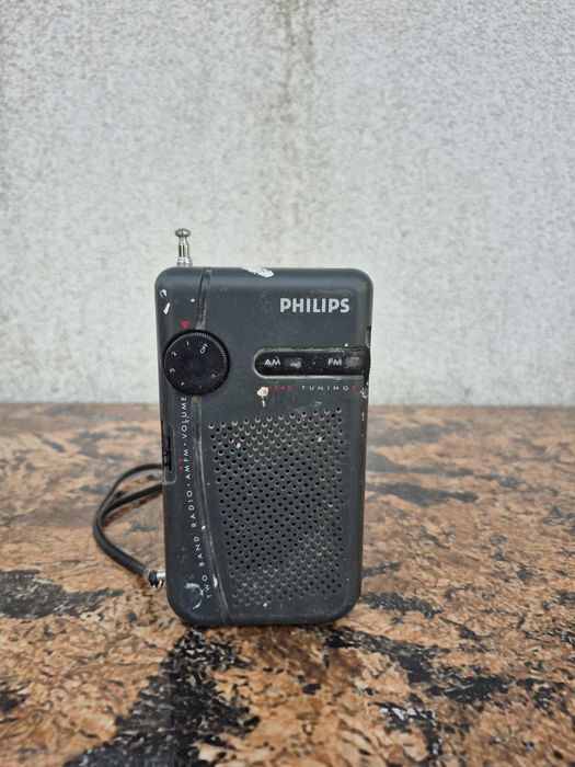 Radio portabil marca Philips model D1240/02