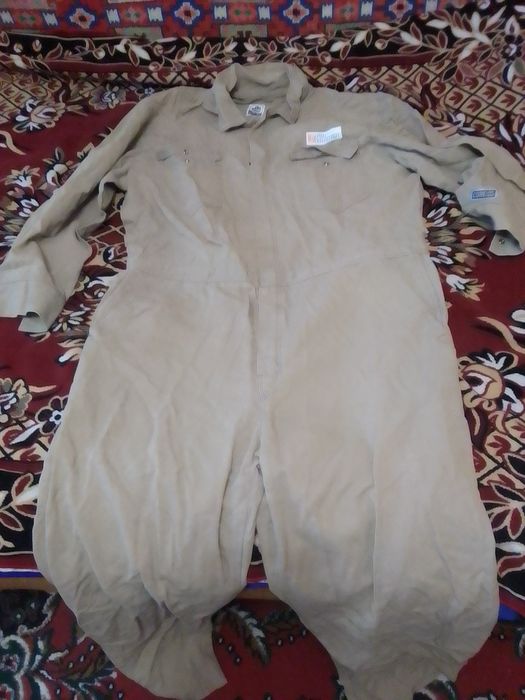 Комбинезон.костюмы