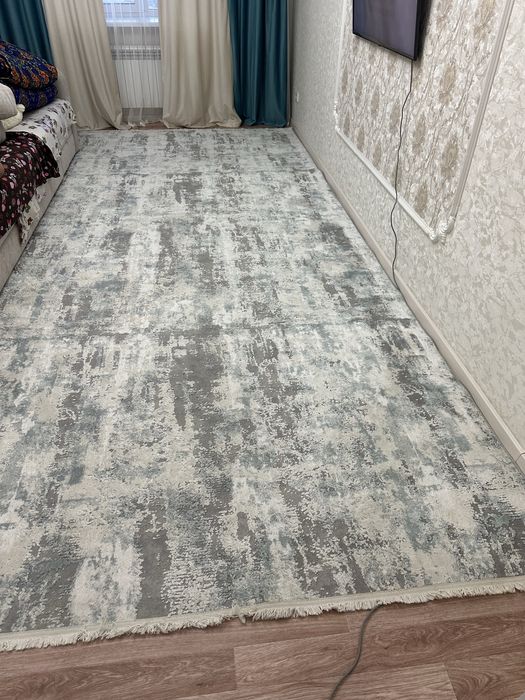 Продается ковер и шторы