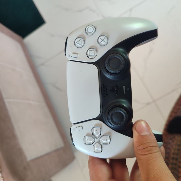 Продам Плестейшн 5