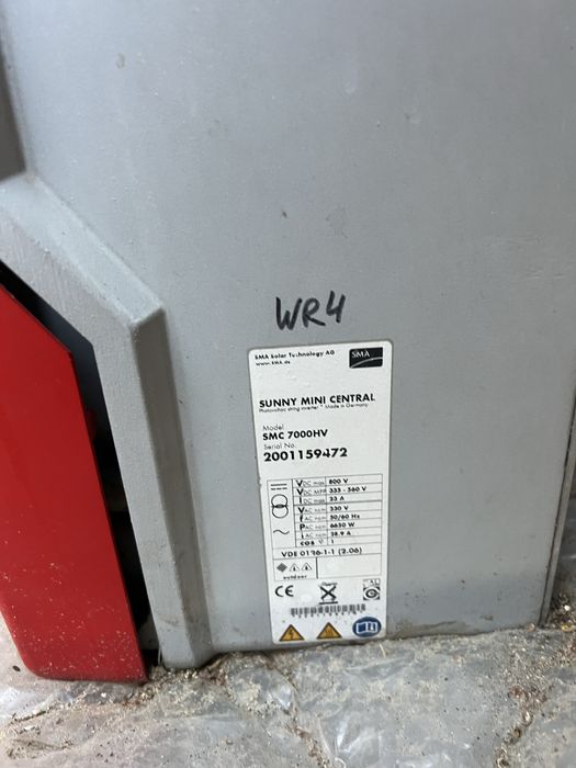 Vând invertoare SMA  monofazice mai multe modele