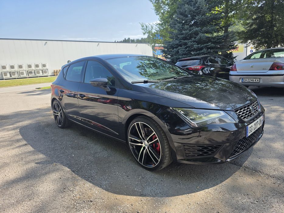Продава се Seat Leon Cupra