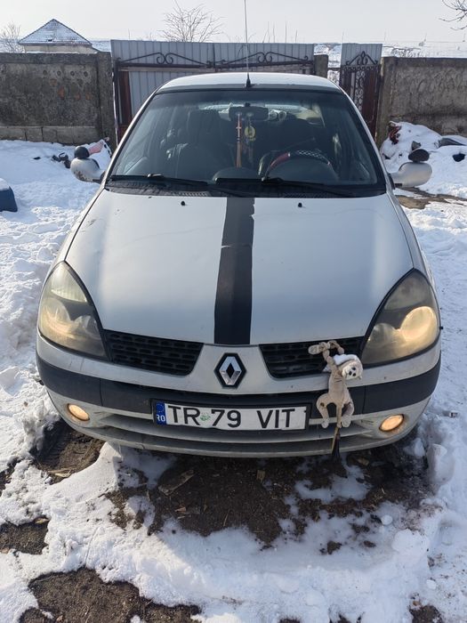 Vând Renault clio super ieftin