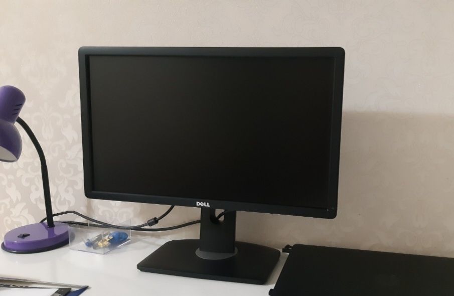 Монитор DELL 22d