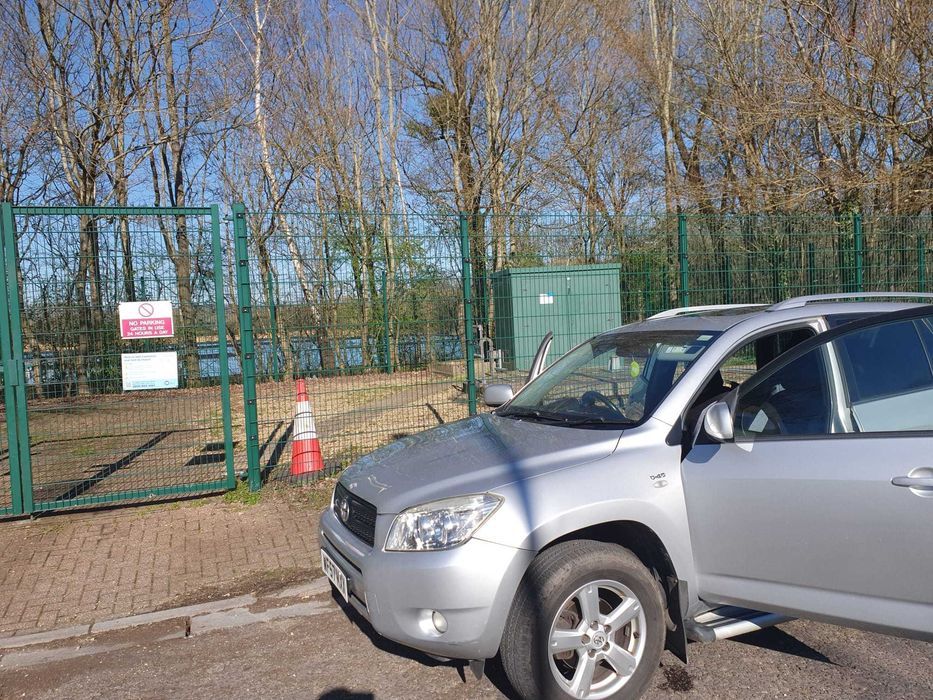 Джип Toyota RAV 4 , 2.2 дизел , десен волан