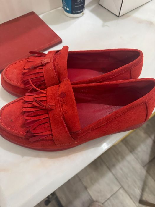 Продам женскую обувь