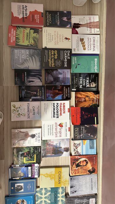 Vând cărți dragoste,psihologice,romane