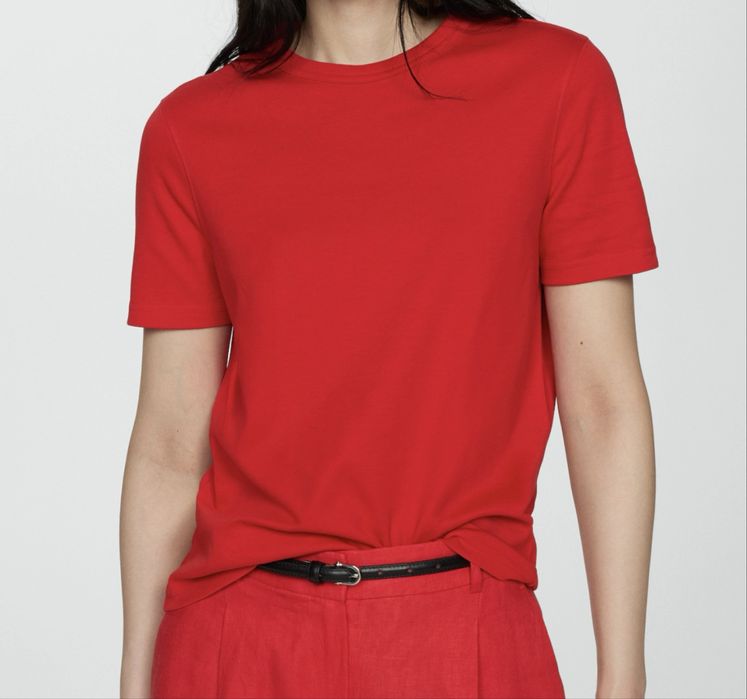 Красная футболка Mango