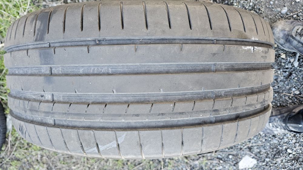 2бр гуми 235 45 17 дънлоп dunlop