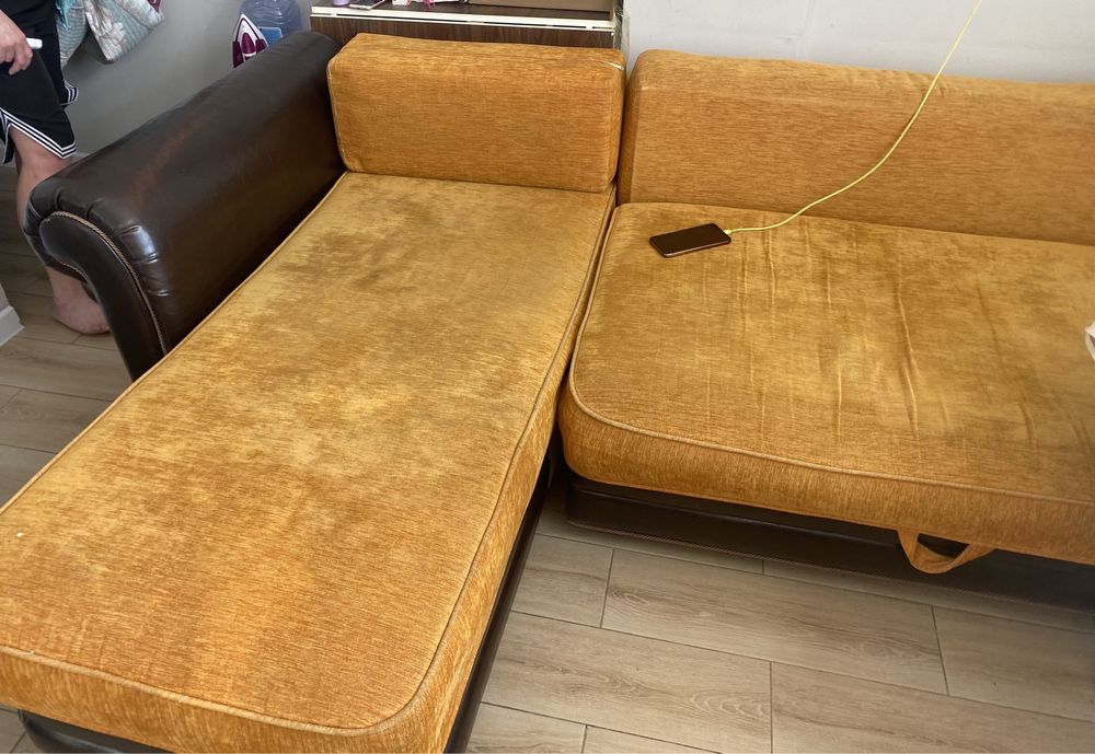 продам угловой диван