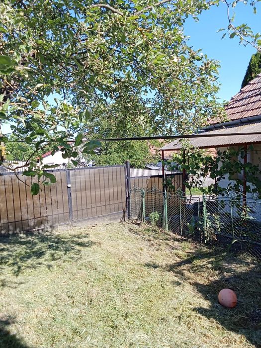 Casa de vanzare 1500mp teren-65.000€ Usor negociabil CERGHID-MURES