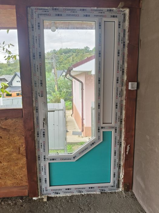 Uși și geamuri termopan