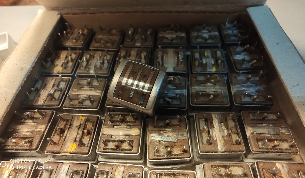 Capete de magnetofon poloneze noi (nos) 200 ohm, compatibile Kashtan 1