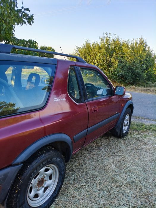 Vând Opel frontera