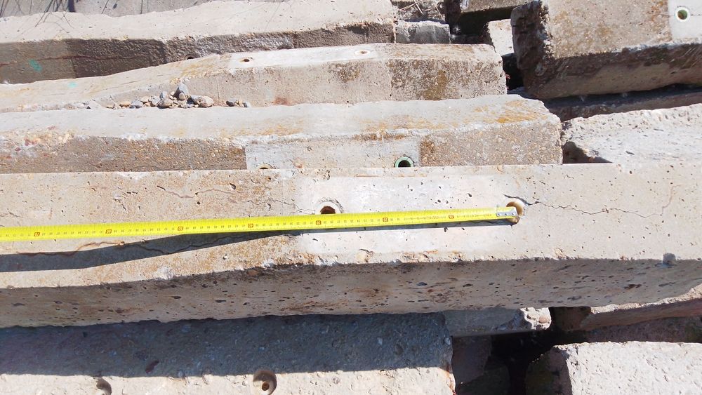 Traverse Beton tip cale ferată 250x27x16cm