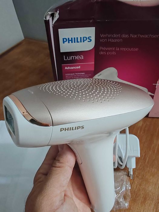 Vand Philips IPL1997 – Epilator IPL Lumea Seria 7000