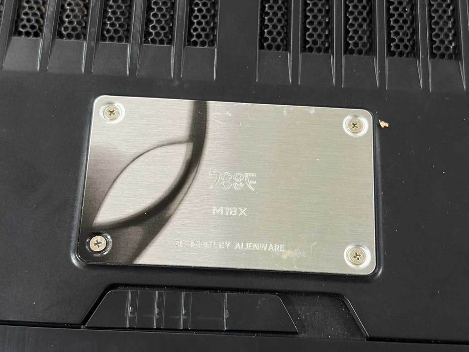 DELL Alienware M18XR1