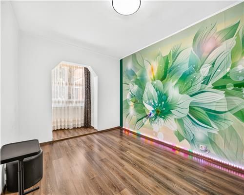 Apartament de vanzare 2 camere Codrul Cosminului