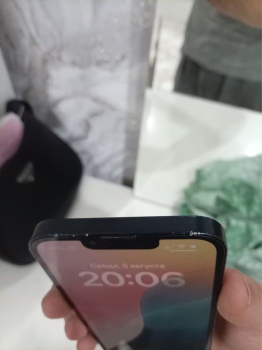 Iphone 13 128гб.