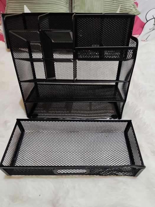 Tastatura pentru gaming și mini organizator de birou