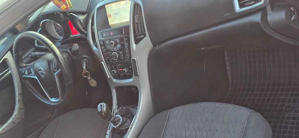 Opel Astra J, 2013, 1.7 diesel